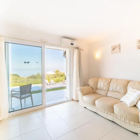 Spileo House Luxury Studio شقة